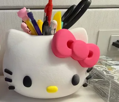Kitty brochas/lapicero